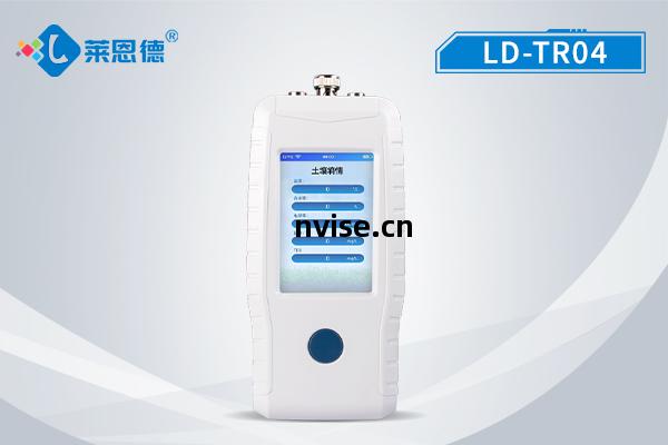 土壤(rang)溫(wen)度水(shui)分(fen)鹽(yan)分(fen)PH檢(jian)測(ce)儀